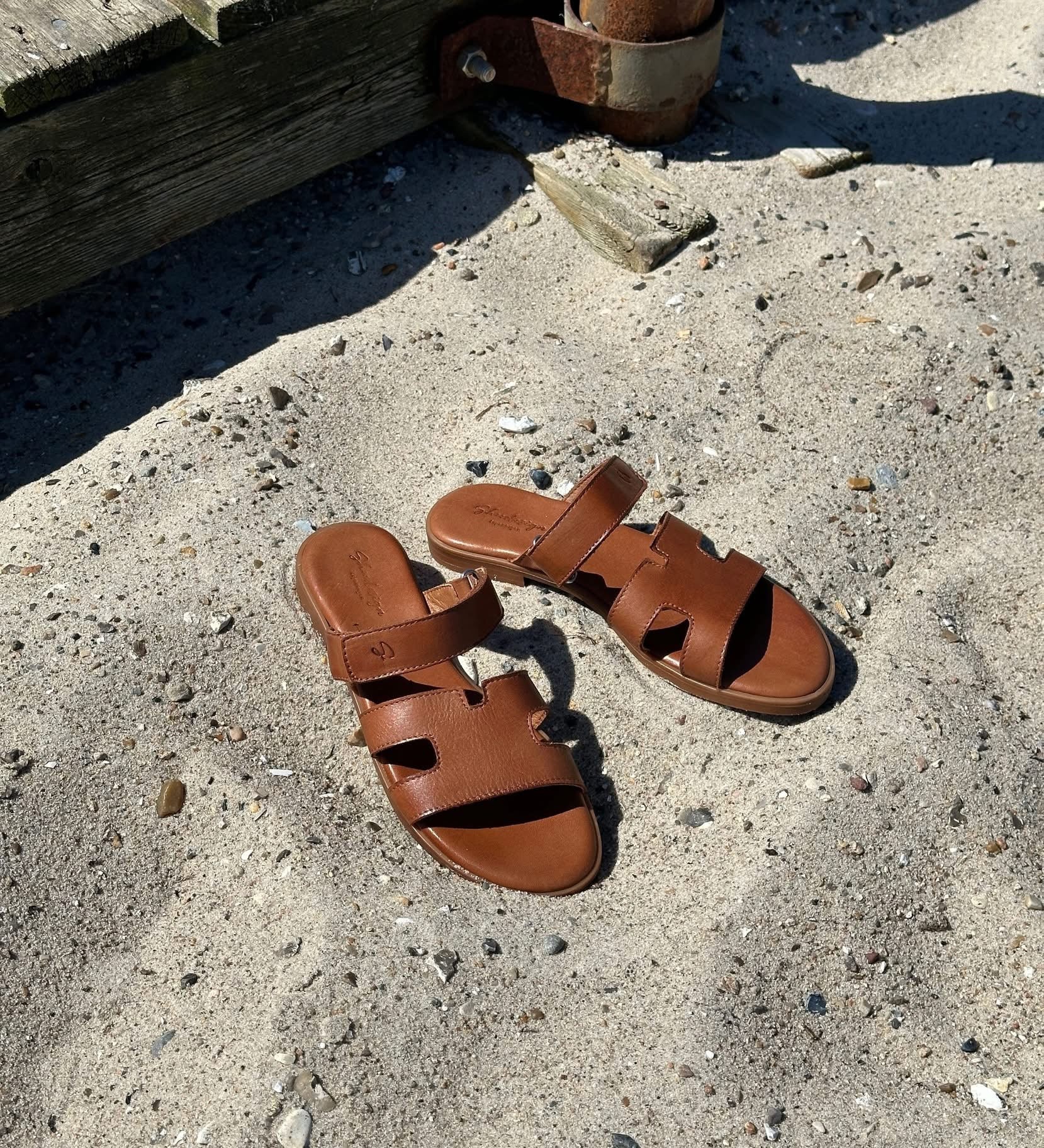 Shoedesign Copenahagen claire sandal camel