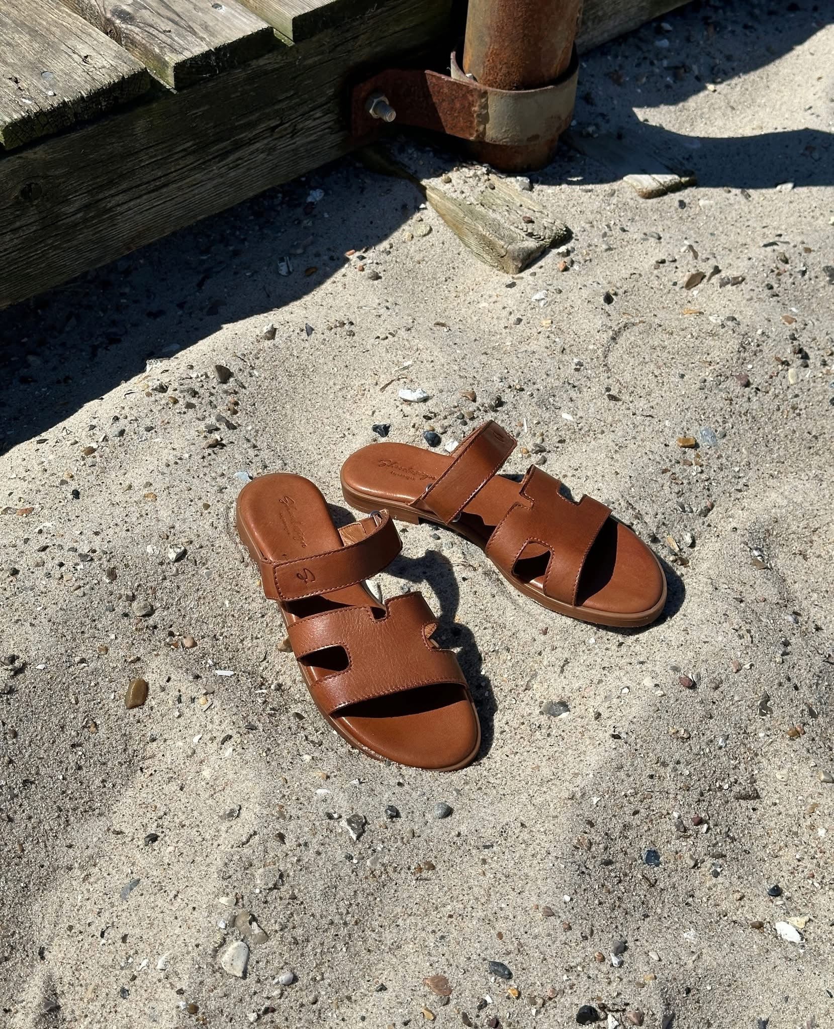 Shoedesign Copenahagen claire sandal camel