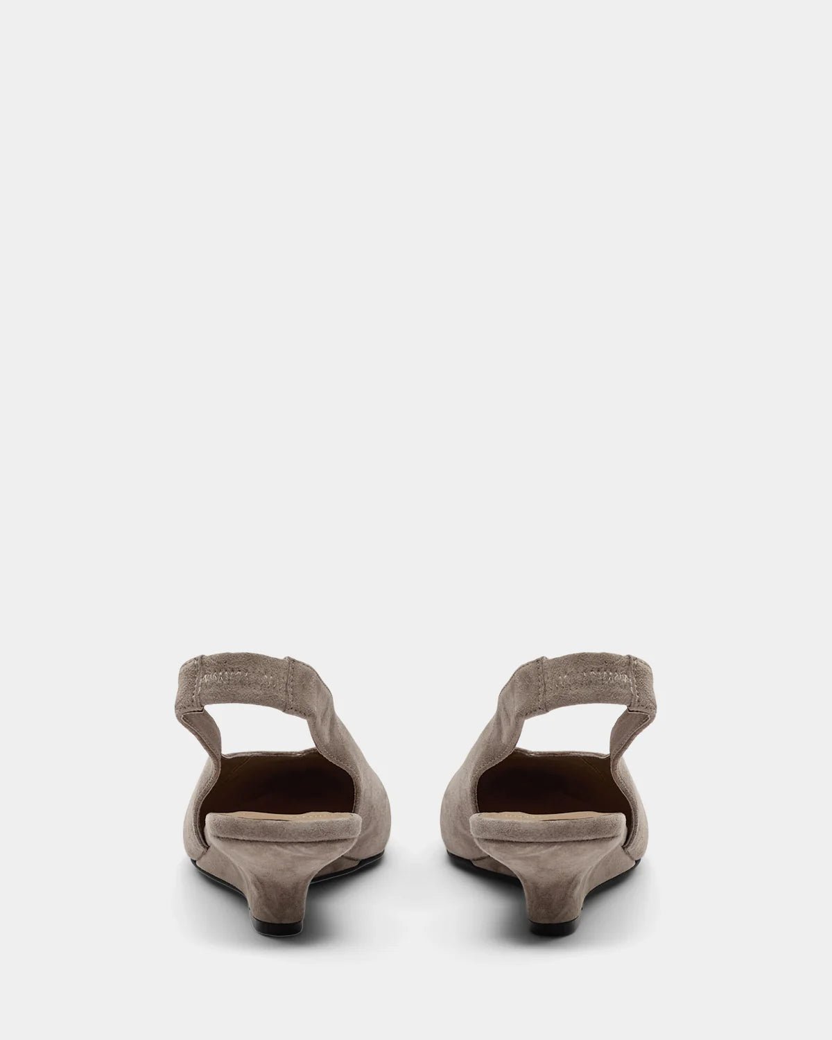 Sofie Schoor Rosiesw kilehælssandal i camel ruskind