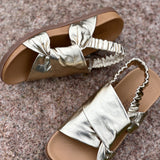 Sofie Schnoor 232725 sandal i guld.